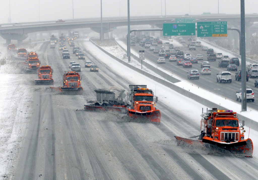 801PUNX's tweet photo. Shout out to the men&amp;women who work so hard to keep our roads as safe as possible throughout the winter here in Utah! https://t.co/g2Zpb7yZWx