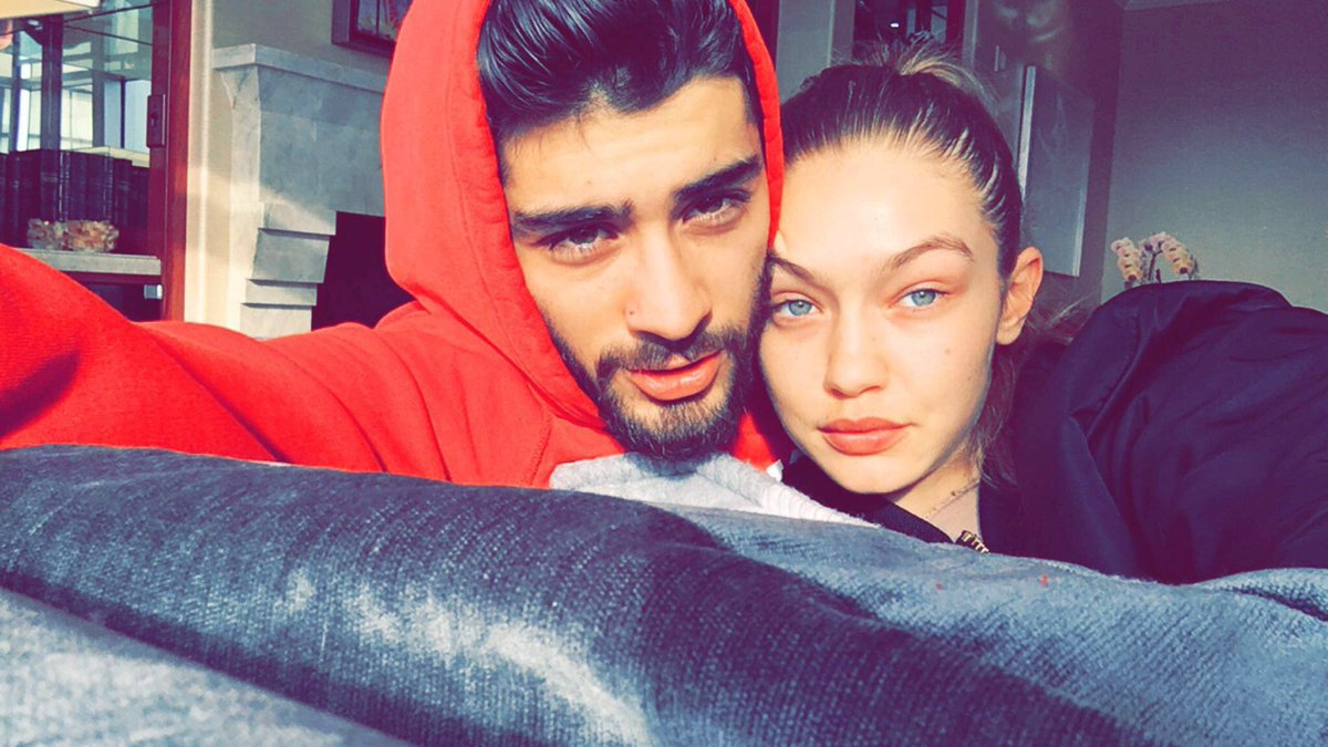 INZAYNDAILY's tweet photo. 👻 | Zayn en el snapchat de Gigi https://t.co/aUDFqaUnot