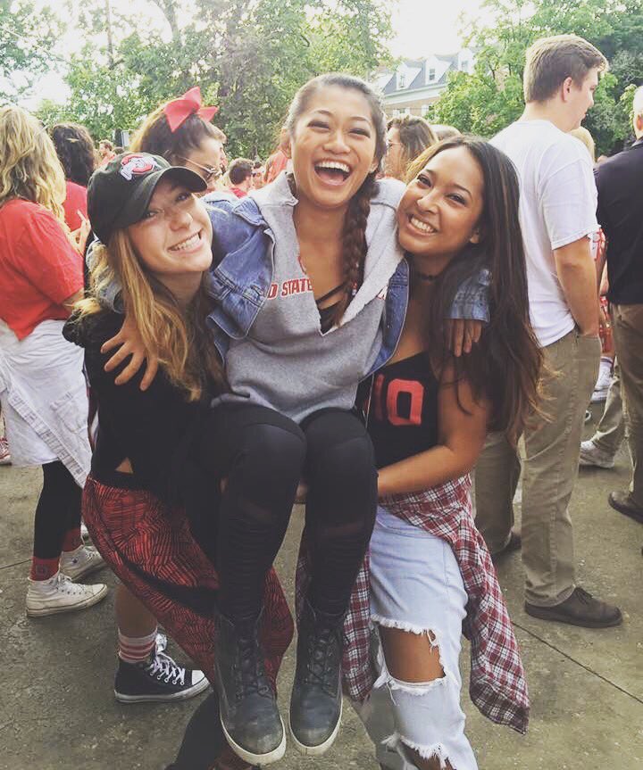 AlphaPhiOSU's tweet photo. 💃So close to being back with the pham💃 #alphaphiosu #osupha #alphaphiohiostate #aphiohiostate #BeYourselfWithUs https://t.co/VUw3i9gZq9