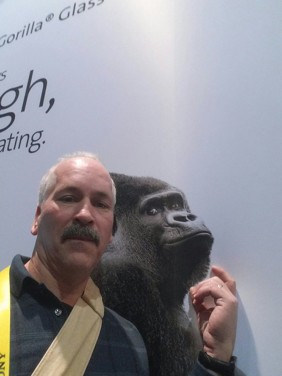 IntrepidTVRepai's tweet photo. #gorillaglass #sweeps @corninggorilla https://t.co/zgW0kkmA3n
