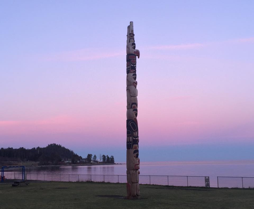 hgtourism's tweet photo. Evening magic at Skidegate
Kim Goetzinger
#unitypole #haidagwaii #gohaidagwaii #explorebc https://t.co/vZ2Txe78f4