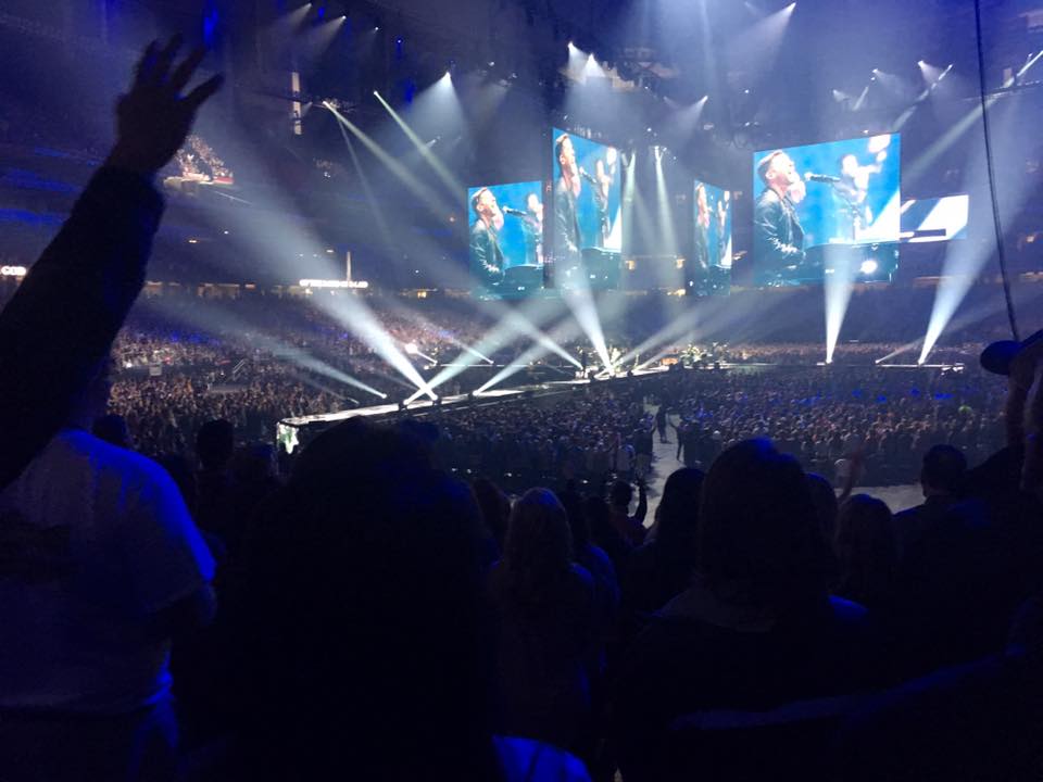 timjamesvargas's tweet photo. T'was an amazing experience with equally amazing people praising and lifting up an even more so amazing God #Passion2017 #GroupSriracha https://t.co/MQHXEj6rmX