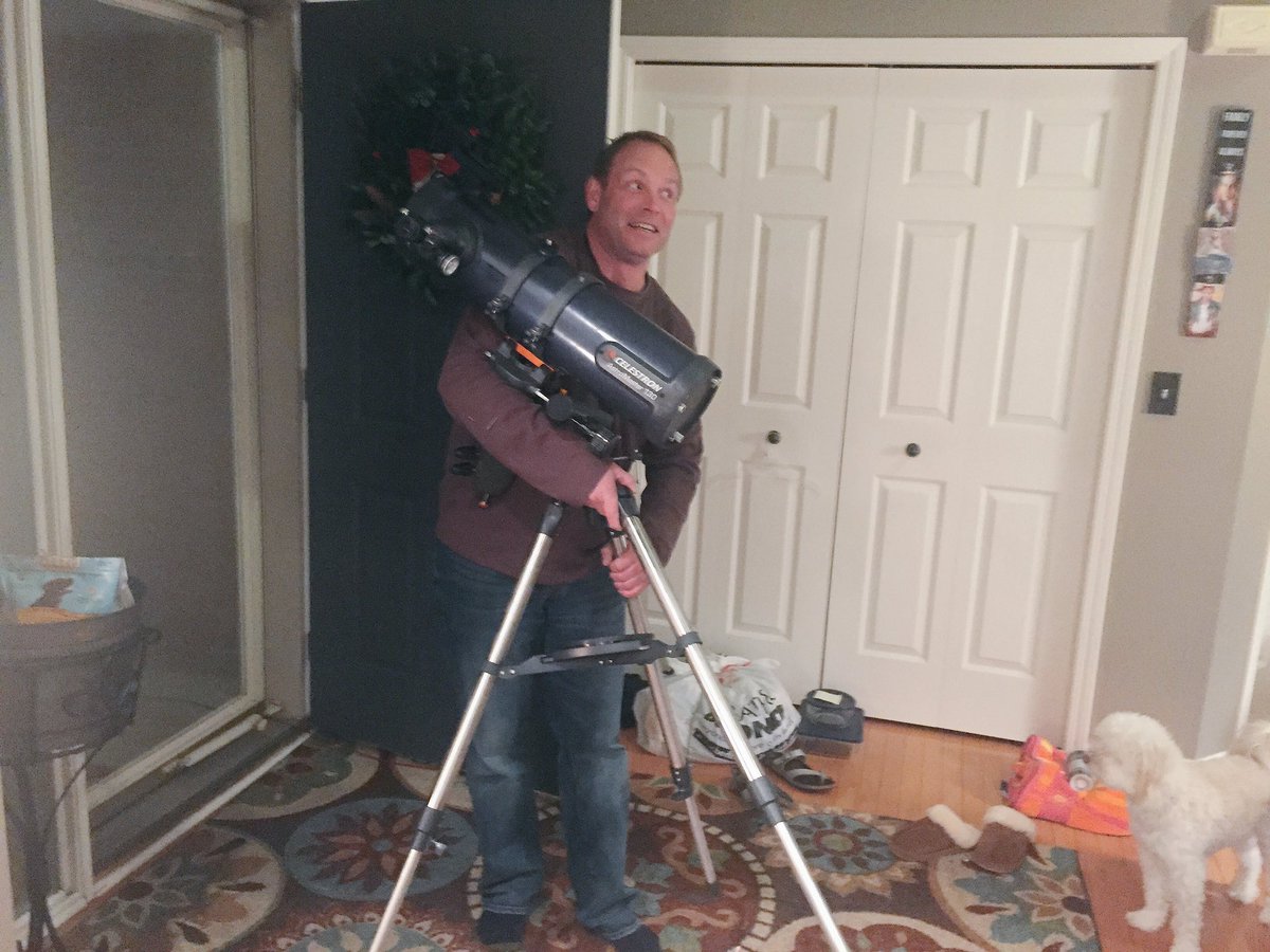 *dad goes outside with telescope*
*comes inside 2 minutes later*

"I've decided I'm a summertime astronomer"