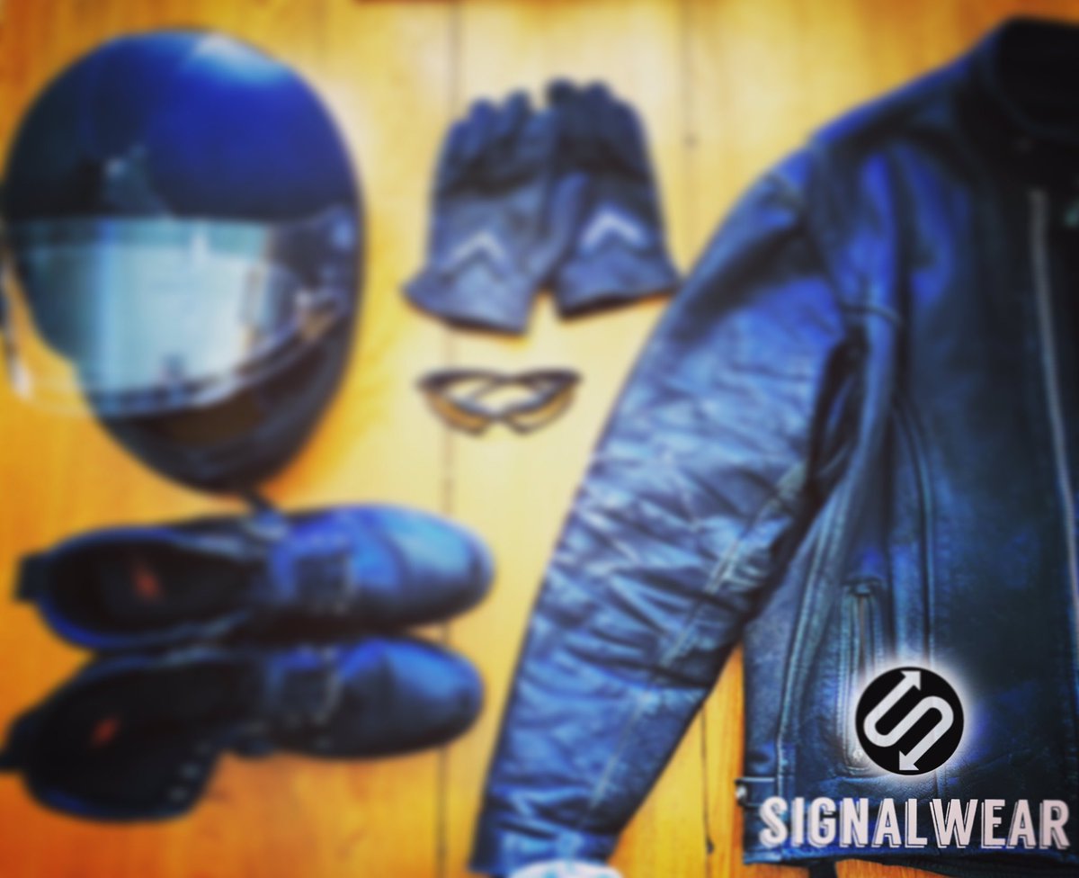 SignalWear's tweet photo. Launching February 2017
#motorcyclenews #safetyfirst #kickstarter #motorcyclesafety #signalwear https://t.co/MtEw9EjJBI