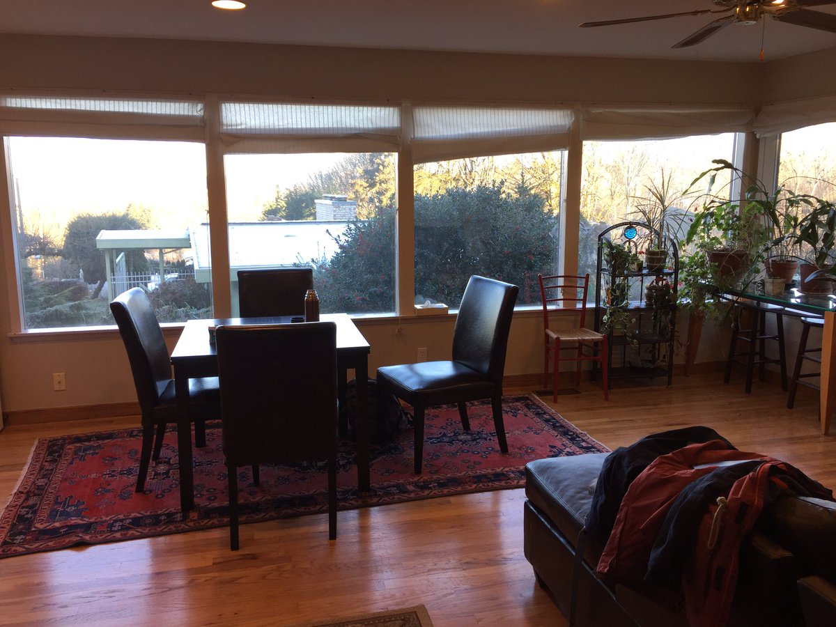 Always_shu's tweet photo. USA trip:Apartment via Airbnb https://t.co/zzBvIT5pJV