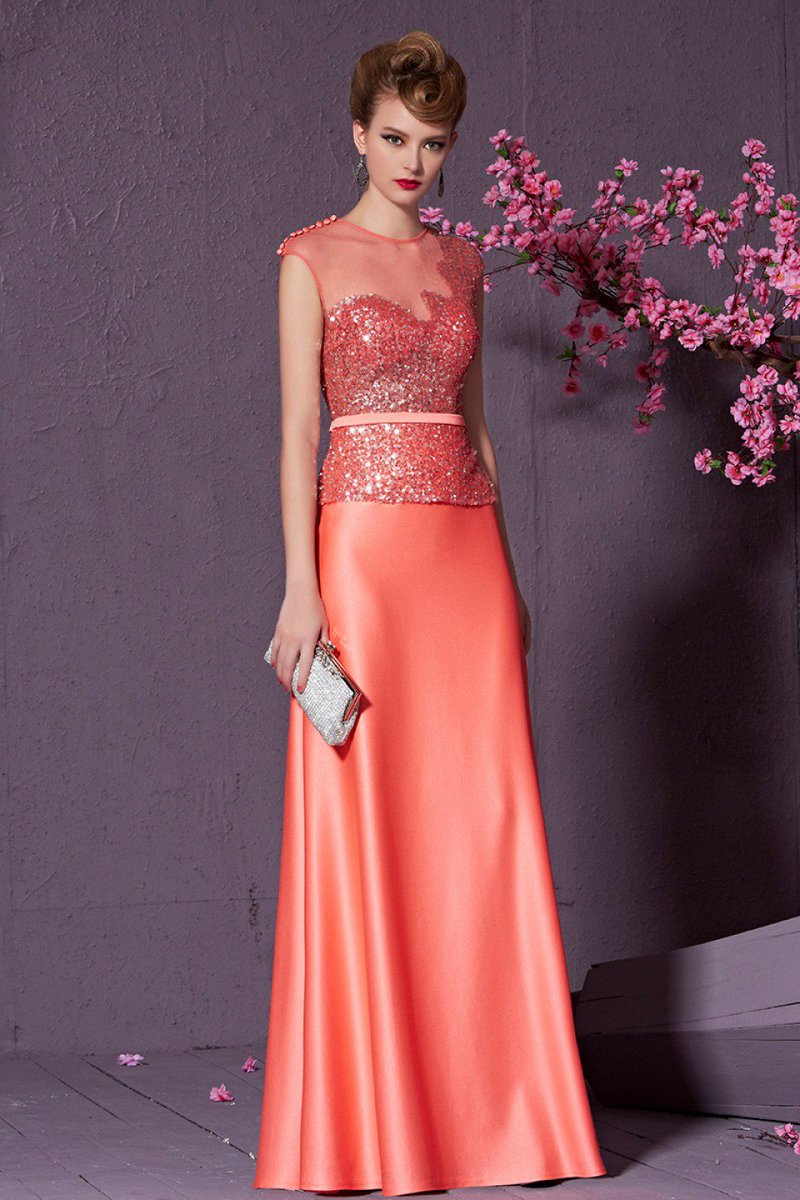 CONIEFOX's tweet photo. New year = 365 reasons to buy a new @CONIEFOX dress! Get yours now! ✨👗https://t.co/2aXaO0I0DF #prom2k17 #longpromdress #designerpromdress https://t.co/zldboj40nA