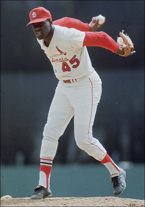 Tom's Old Days on X: An intimidating sight for a Hitter,Cardinals HOFer Bob  Gibson starts his windup in a late 60's Game at St.Louis.#STLCards #STLouis  #hof #mlb  / X