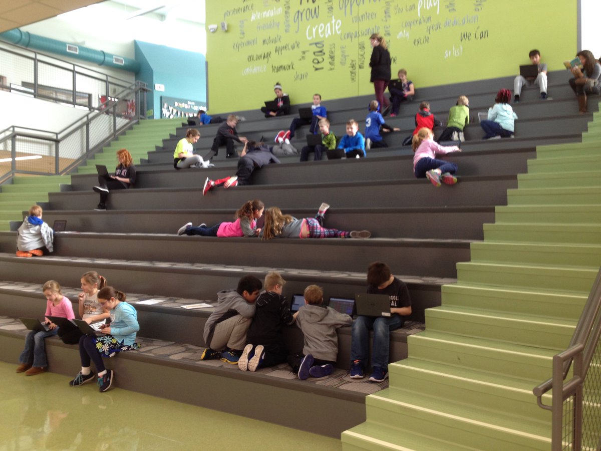 MrsOswald1's tweet photo. I love walking past our learning stairs and seeing this! ❤️ #flexibleseating #education #technologyinschools #21stcenturylearners #hamfam https://t.co/BpR2EzeCVD