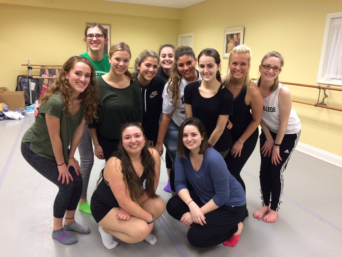 SSOPA1's tweet photo. I got my girls back! SSOPA Alumni #ssopadancer #dancefamily #home https://t.co/u580hXuQRq