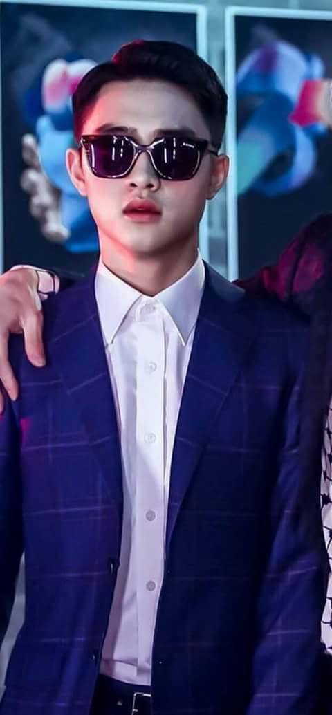 Estrell97674469's tweet photo. Yo en la universidad 😎 pero en vacaciones .... 😢 #SOOMPIAWARSD2016 #TeamEXO https://t.co/a2Jt0cuHoA