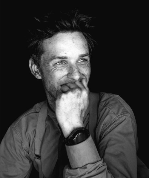 Happy birthday eddie redmayne you beautiful person!  