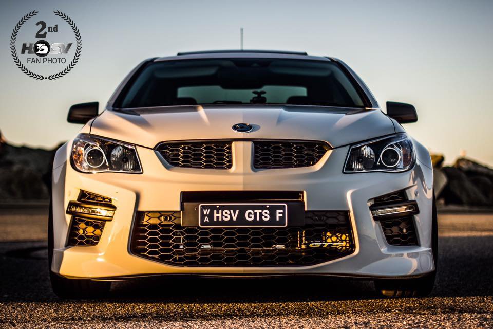 OfficialHSV's tweet photo. This sunny #HSVfanPhoto scoops up 2016's final P2 and earns Ken Thorpe an HSV polo. https://t.co/XjXKYkRRVz