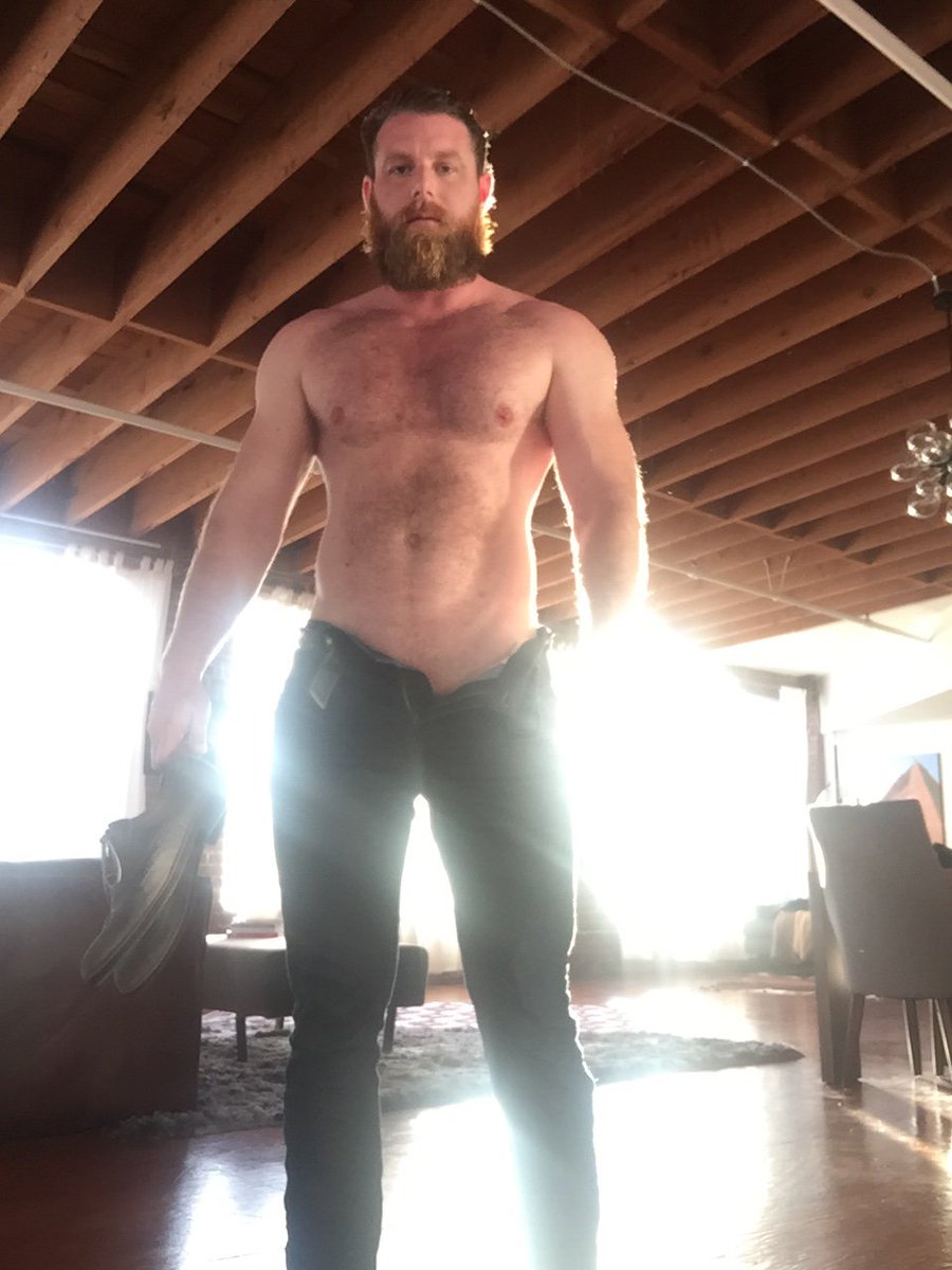 DILF_UPP's tweet photo. "HOT DILF OF THE DAY!" https://t.co/biMl3QhF2r for DILF Events #Daddy #Daddies #DILF #MANUPP #DILFbyMANUPP #DILFX https://t.co/0sXhcI9GOv