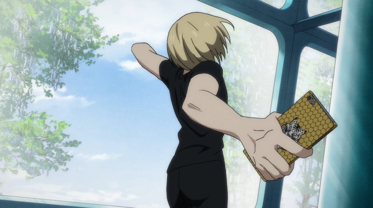 rt_your_yurio's tweet image. yurio (tfw ur samsung gets warm in ur pocket)