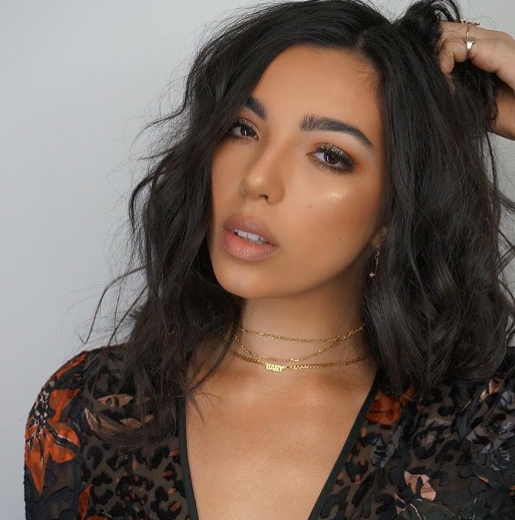 LilitsMuStudio's tweet photo. She is just too beautiful! We love the simplicity, yet glamorous details of this look! Glam by @armdee_mua on @sav_hudson 💖 https://t.co/TY9AODHvd0