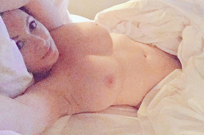 Hi:-) https://t.co/GAqWIXajN4<a href="/tag/femdom"class="tags"><span>#femdom</span></a>