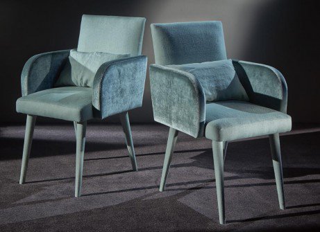 axiscommspress's tweet image. #lafibule #furniture @TheLuxeAgency Take a seat and relax.