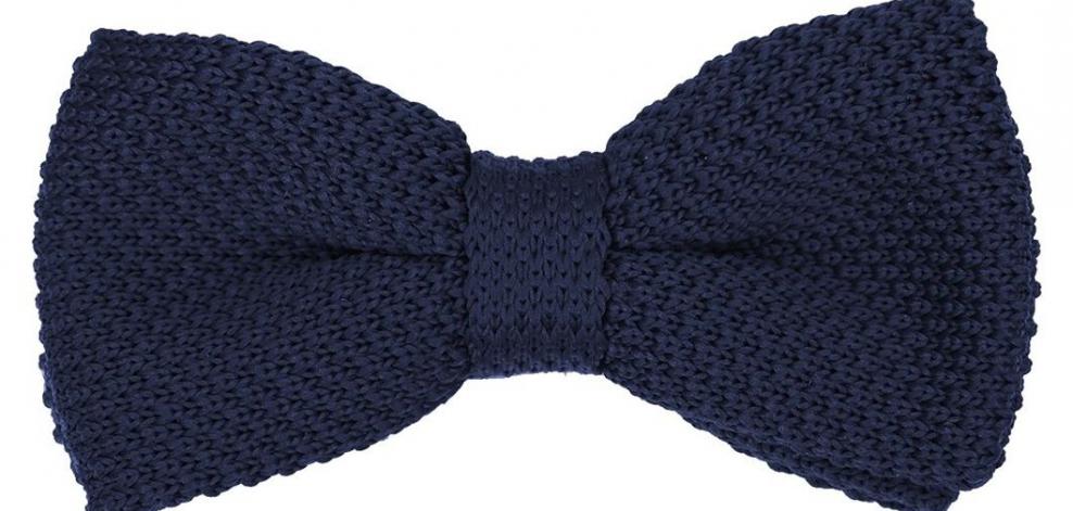 Creative_France's tweet photo. Et si vous appreniez à tricoter un noeud papillon en #maille ? RDV le 12/01 pour un #atelier #créatif de #tricot => https://t.co/dyjmFqKmgN https://t.co/K1Tjh5uuRs