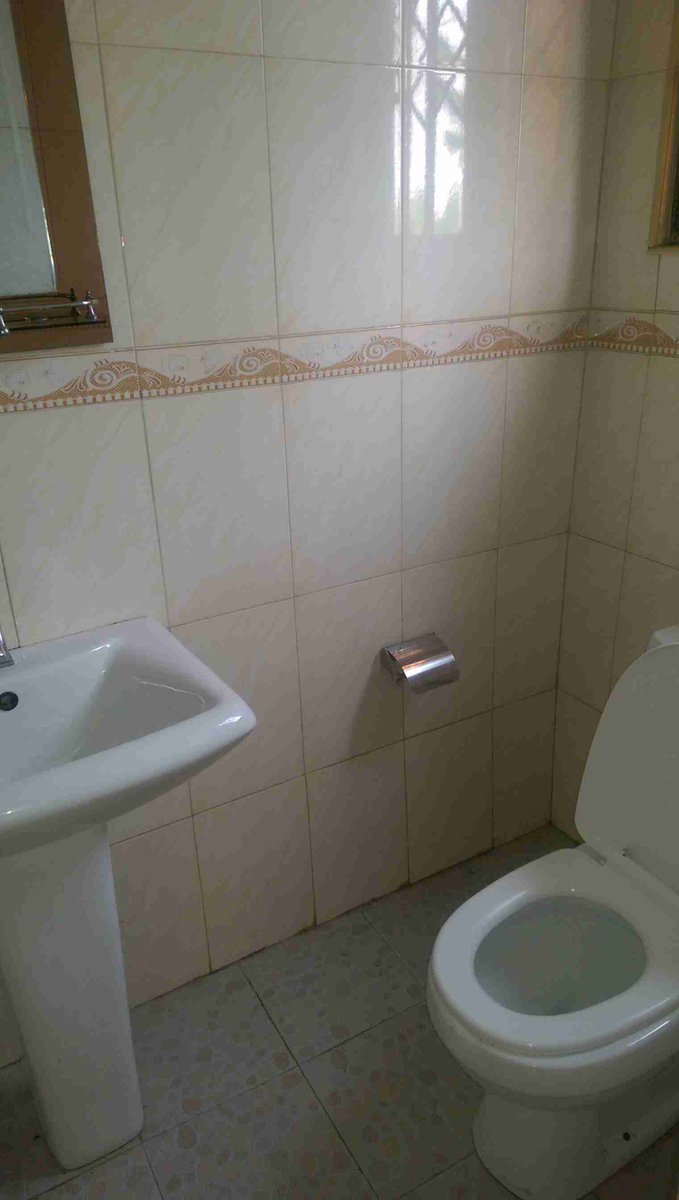 UnikaGhana's tweet photo. 2 bedroom flat for rent at Dansoman. Availability of water 24/7 and fitted kitchen cabinet
https://t.co/3mltGZrELd   
#ItStartswithaSearch https://t.co/g4g5nv6sss