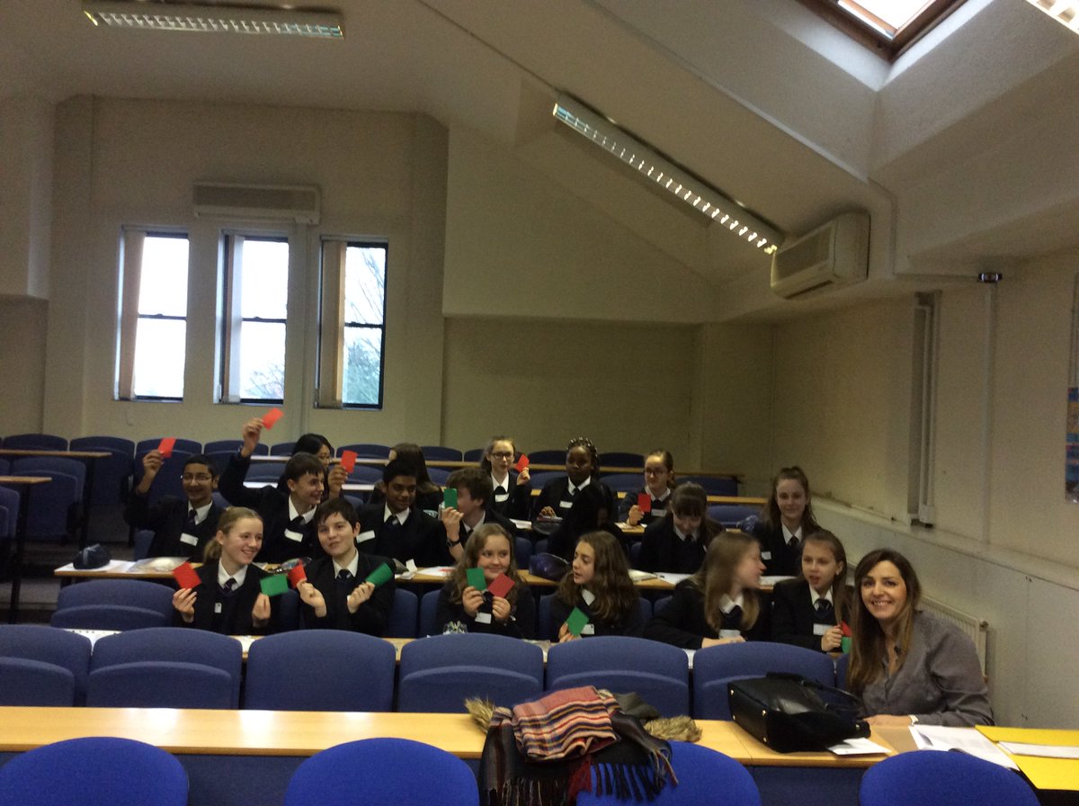 StudyDay2017's tweet image. Bishop of Llandaff School working hard to learn Spanish!