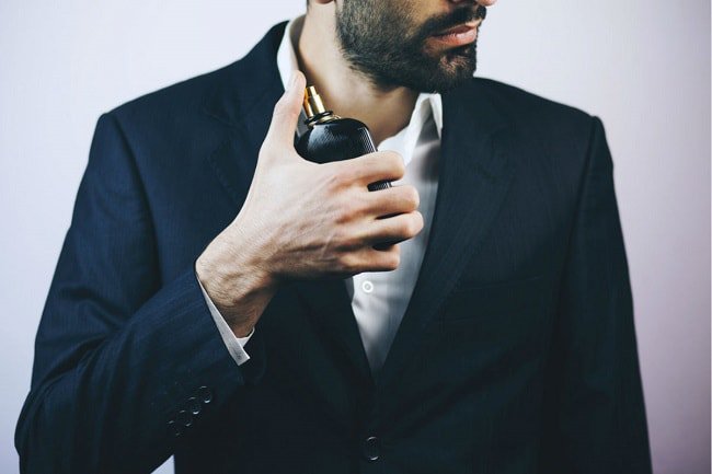 MenswearStyle's tweet photo. Winter Grooming Do’s and Don’ts https://t.co/fxSXQNdVW2 #Beauty https://t.co/LK1c6JcgP6