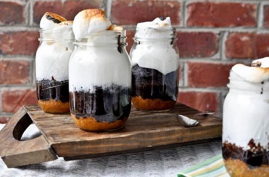S'mores cake in mason jars.