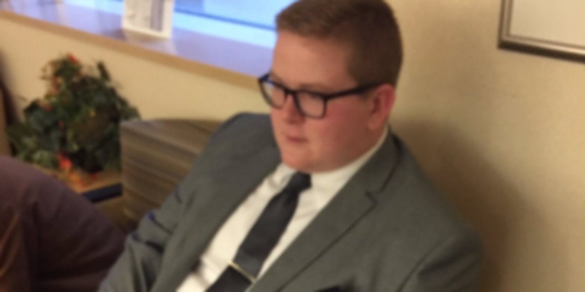 HuffPost's tweet photo. Sweetest uncle wears suit to meet baby niece "because first impressions matter" https://t.co/l7JBQjjml8 https://t.co/S69VWhPC6l