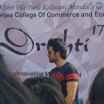 awni_arya's tweet photo. Rockstar in @DrishtiNM
@LaghateParth
#Drishti2017 #InnovatingManagement #WeAreHere #OneWorldApart
#NMCollegeDiary https://t.co/J0Cu0wtzUX