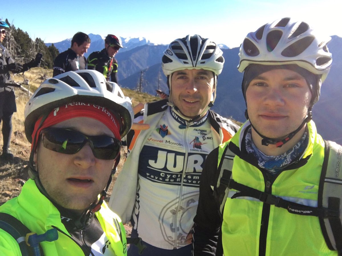 team_nart's tweet photo. #Mountainbike #mototraining https://t.co/qYGZzW0RhQ