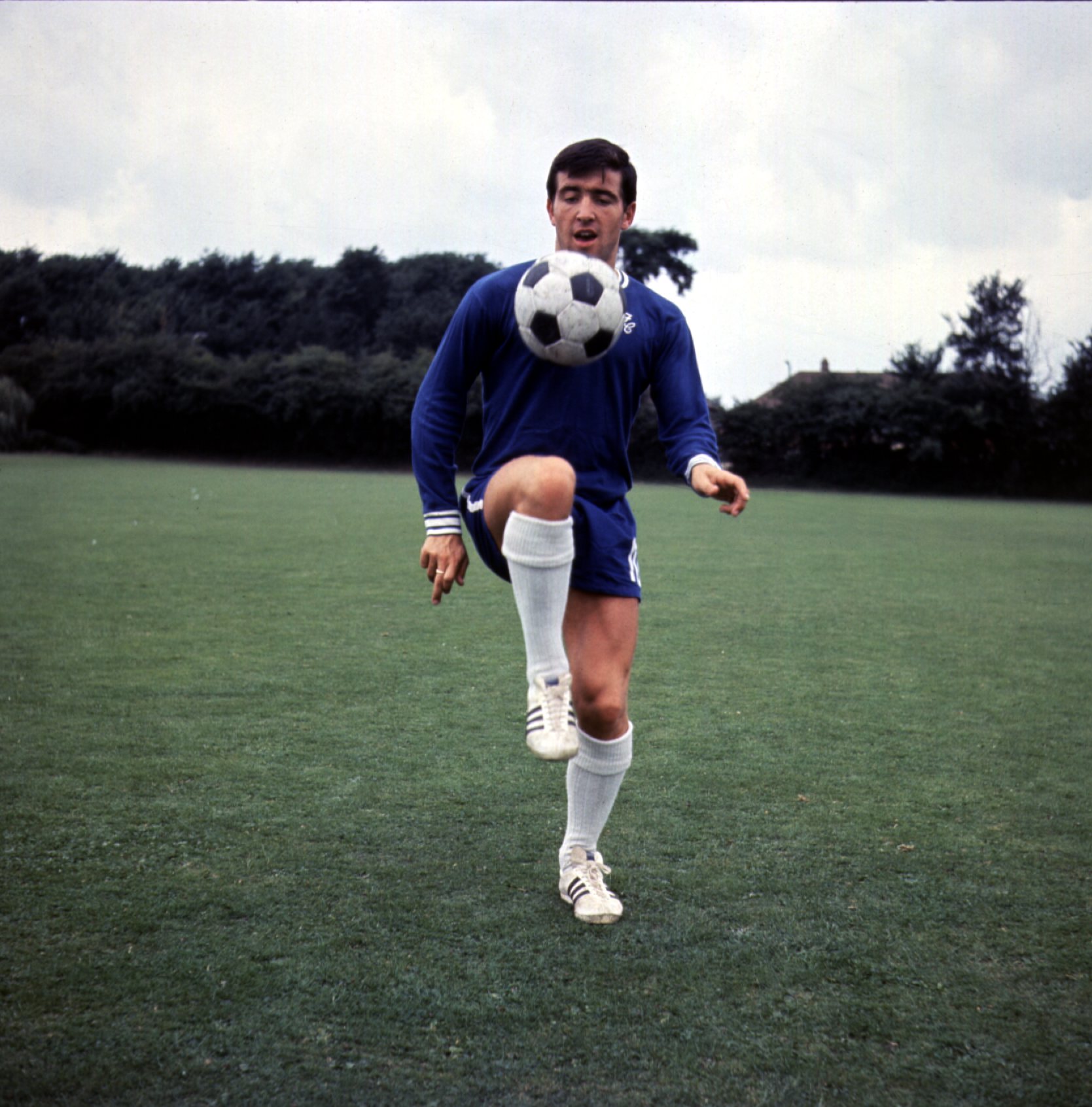  Wishing former Blue Terry Venables a very happy birthday! 

