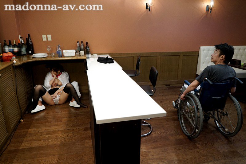 夫の友人 七原あかり(マドンナ)
詳細→dmm.co.jp/digital/videoa…