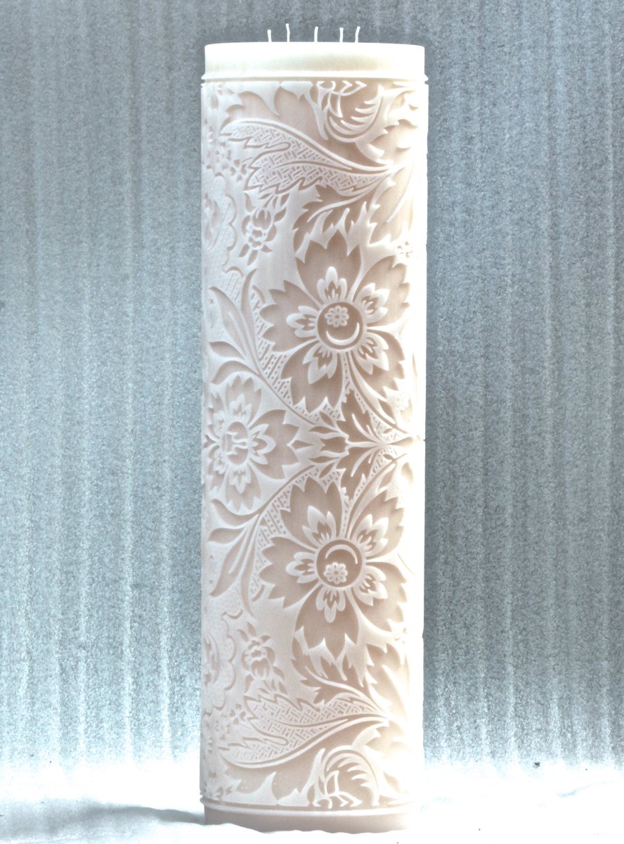 ParableDesigns's tweet image. Use code HNY20 at bit.ly/9uPyl4 for 20% off all products for New Year. Beautiful 2 feet high statement #candles, #pots and #lamps.