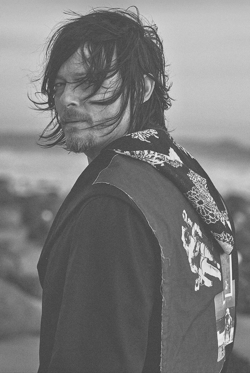 Eye In The Dark (NormansCat) Twitter