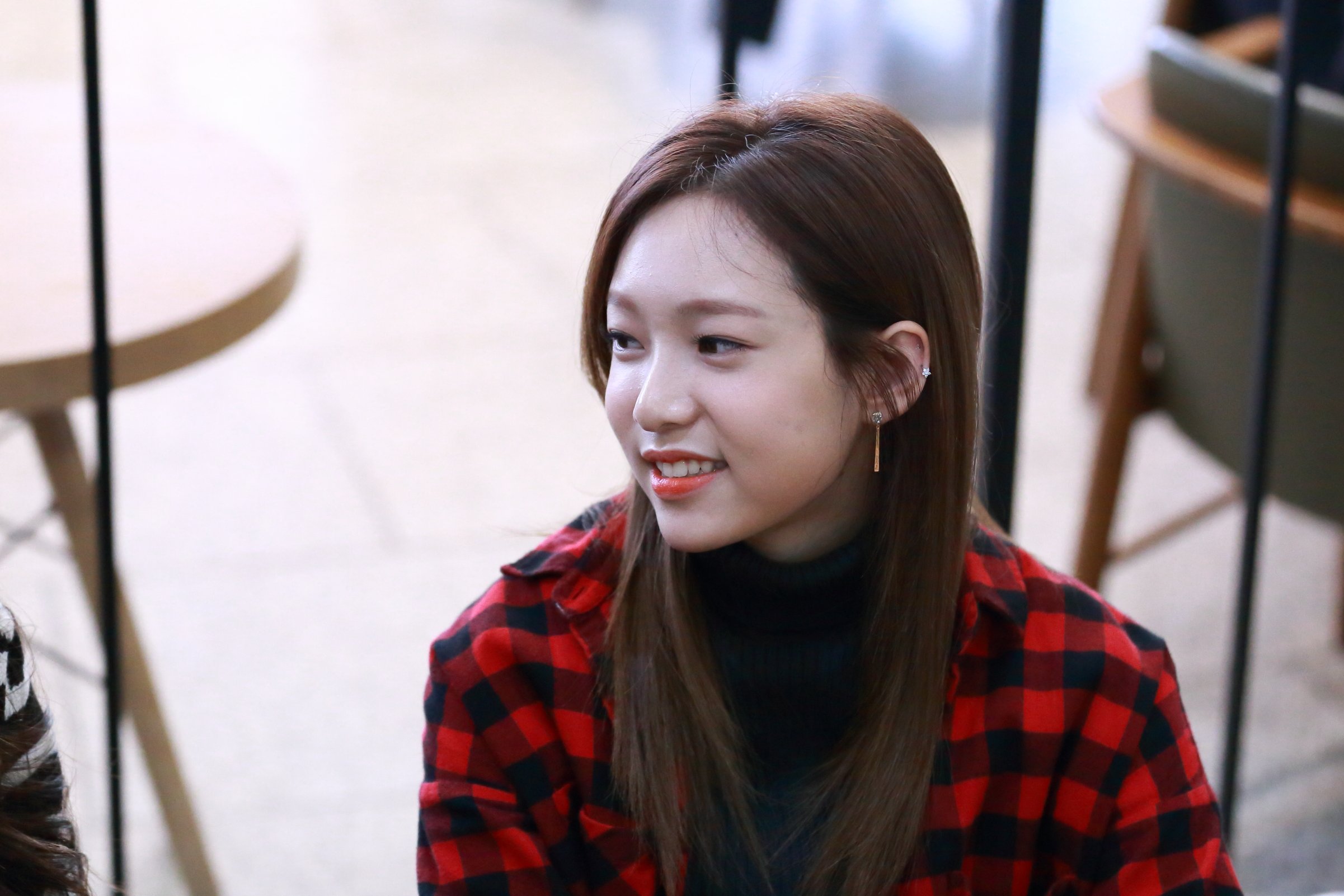 C1exh0CUsAAkelM.jpg:orig