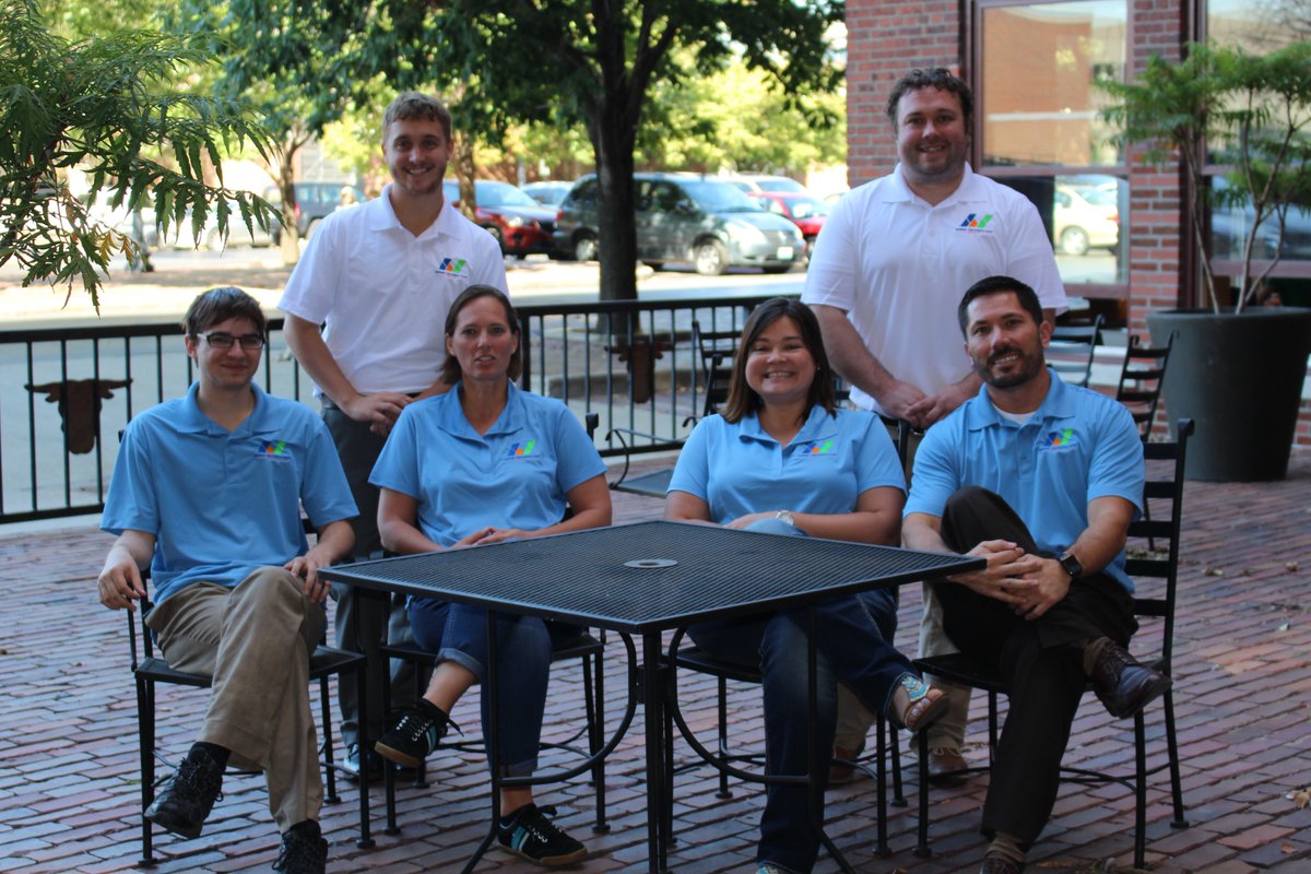 Webb_Technology's tweet image. Our new logo represents our 3 core strengths of mobile app development, responsive web design, &amp;amp; social media mgmt.