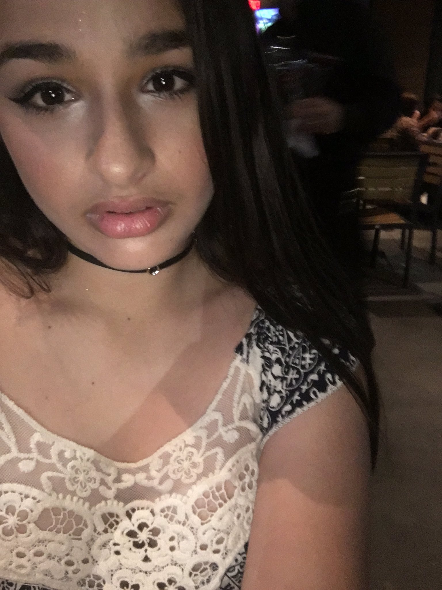 Jazz Jennings On Twitter My Progression Of Trying To Take A Selfie🙃…