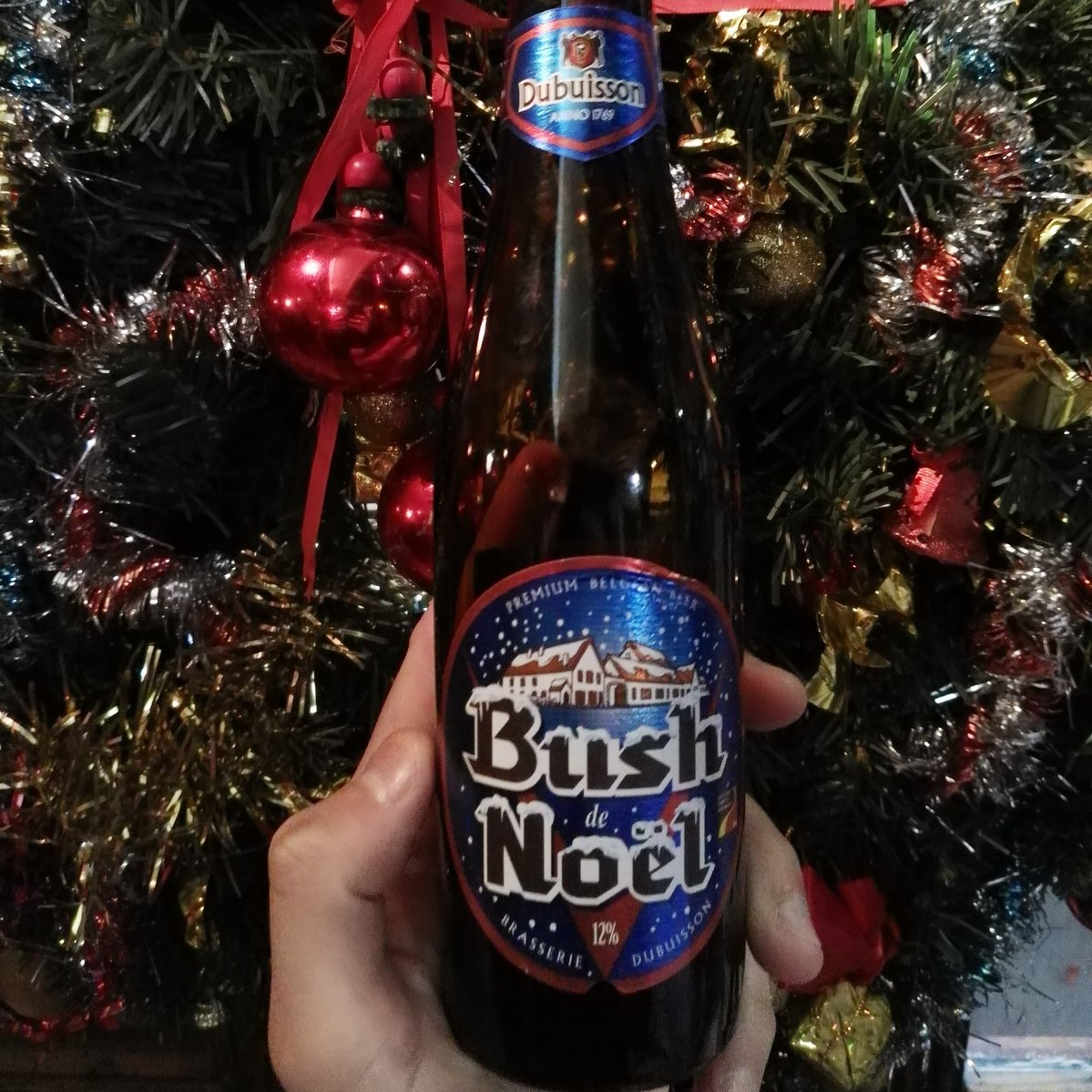 Ya quedan pocas cervezas navideñas en #barbelga :) #fuengirola #Mijas