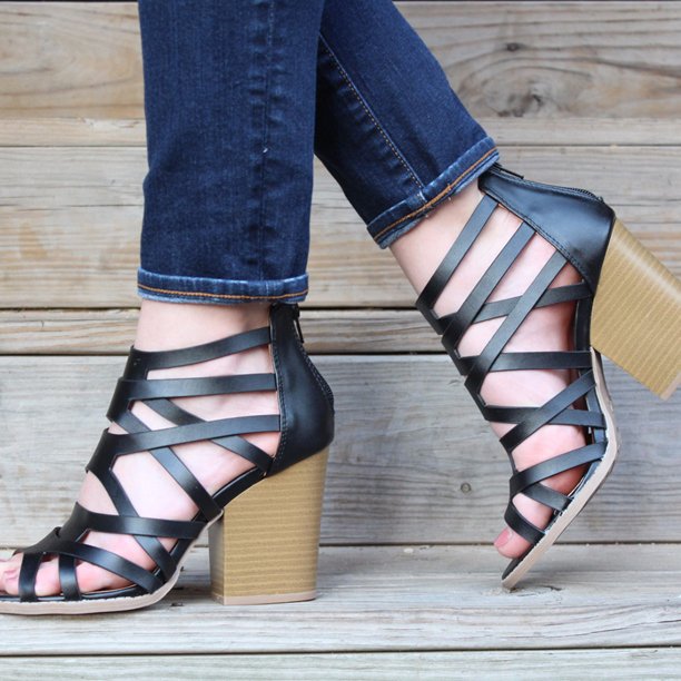 shopLBVBoutique's tweet photo. Strappy Caged Bootie - We are blown away at the detail on these booties. These would be gr... https://t.co/RN5tPkDh1C https://t.co/a9gHUZKr7b