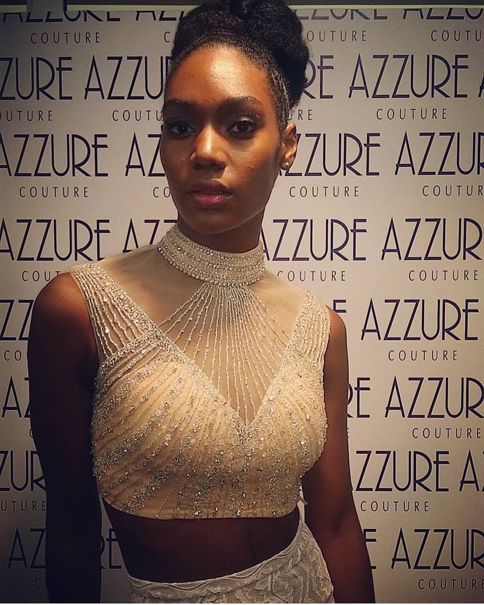 azzurecouture's tweet photo. ✨Absolutly stunning, this gorgeous two piece it’s all about details. #prom2017 #azzurecouture https://t.co/1HrUm3ALeq