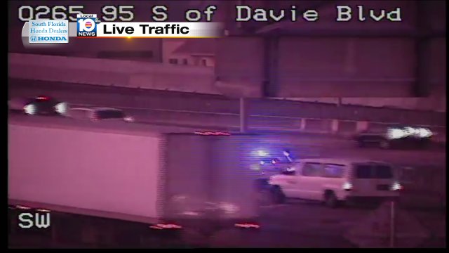 Crash on I-95 SB at Davie Blvd #traffic https://t.co/UqpGALhalX