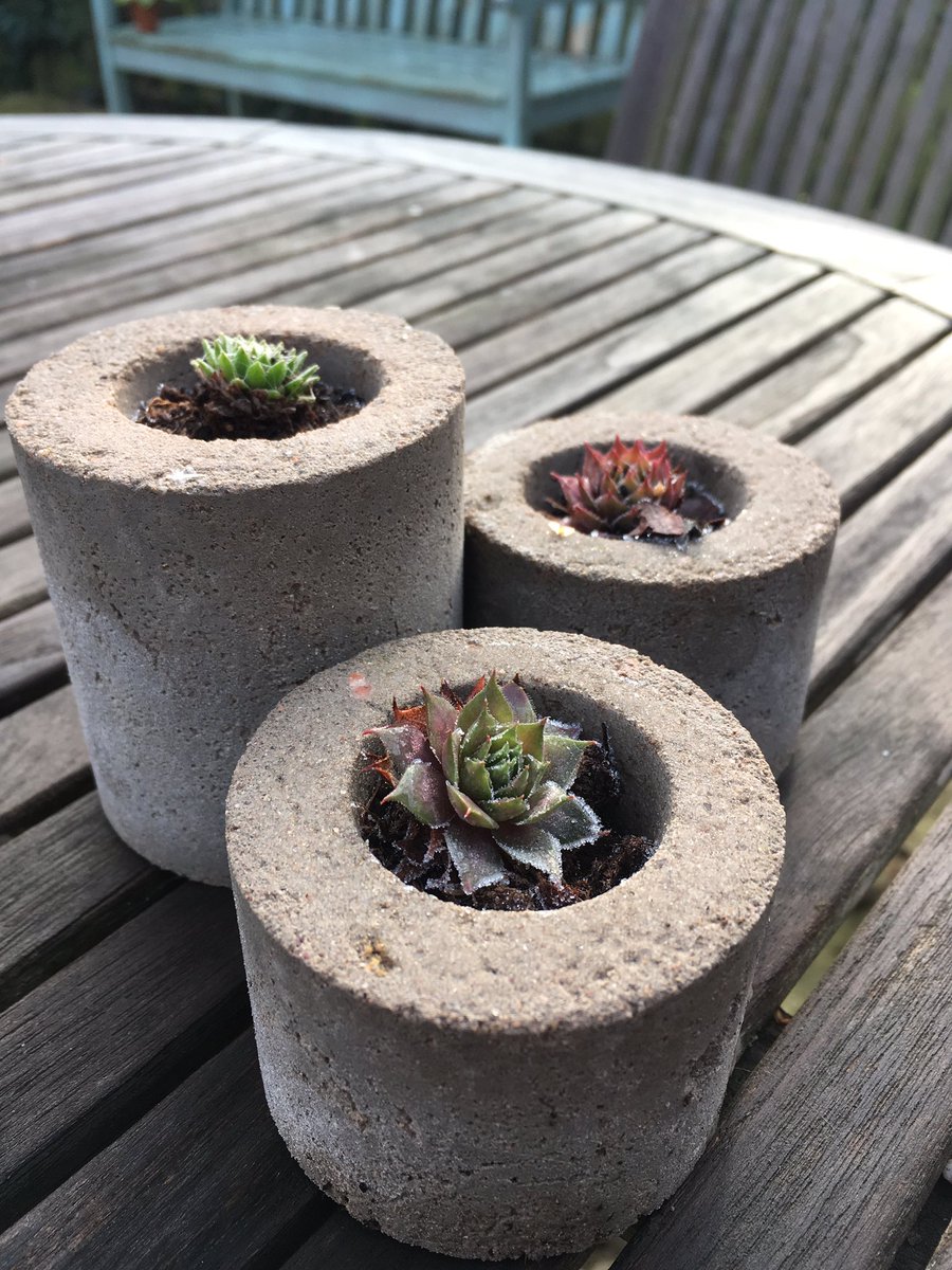 Frost on the new mini pots, being listed today!