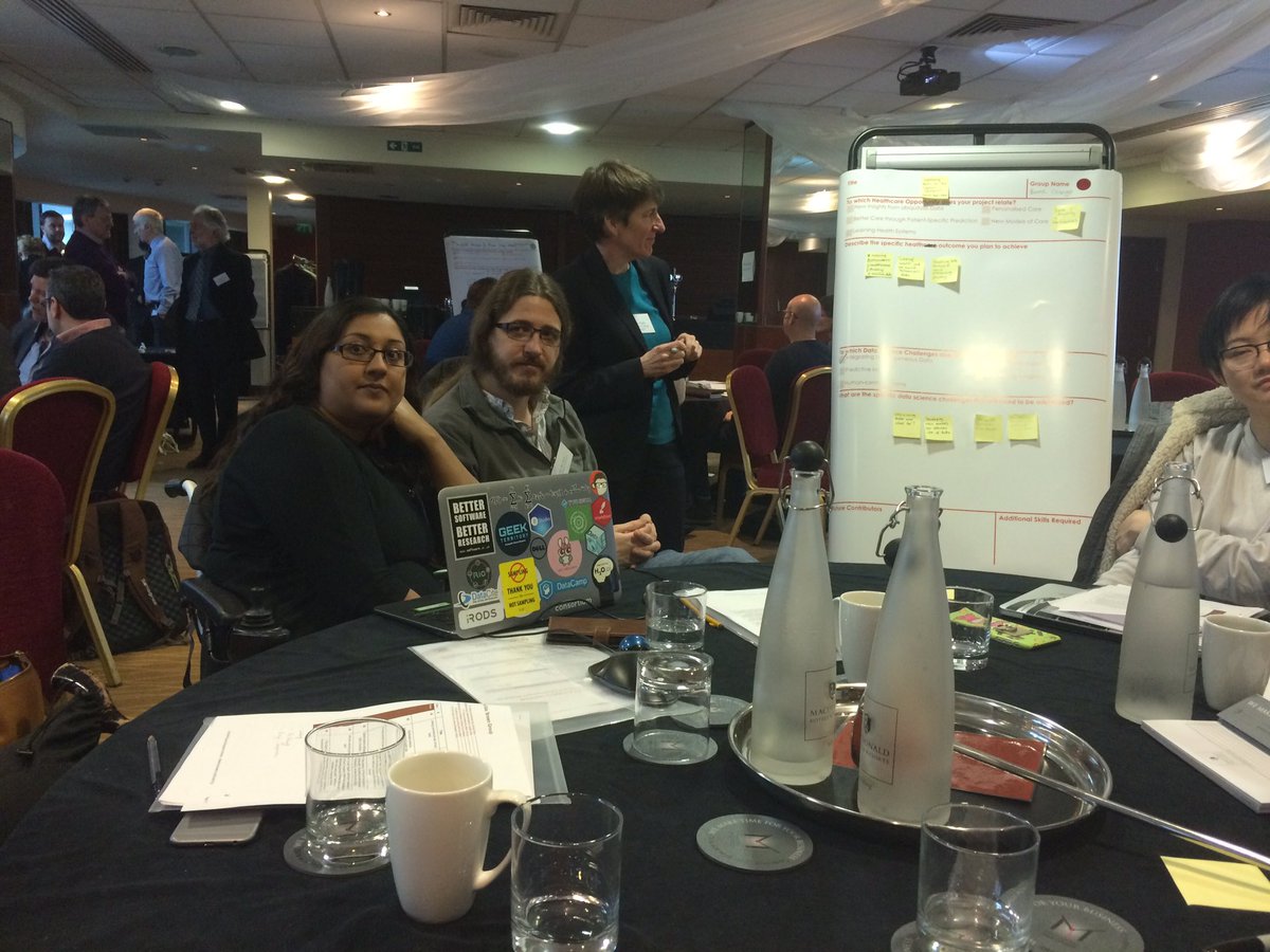 ruthlady's tweet photo. Jacky from @FarrLondon is #workshop leader extraordinaire! #roadmap #ukhdan @Man_Inf #data #informatics #health #analytics #researchobjects https://t.co/3V75Dn78pr
