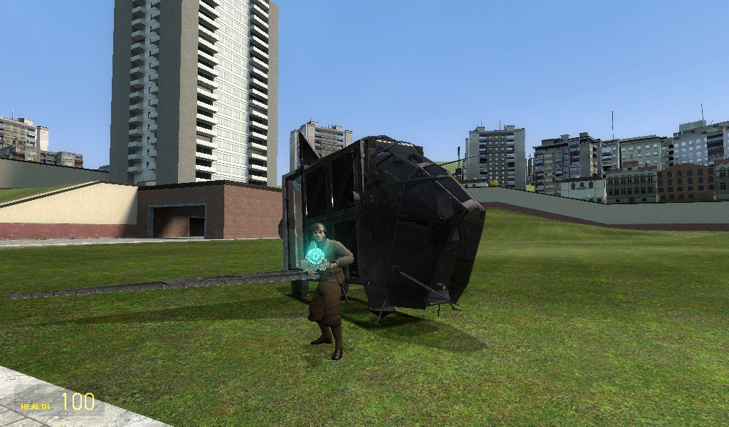 JonnyHawkeyeX's tweet photo. here is my first creation im gmod btw its a small shuttle and its a dupe #BestFlyerEver https://t.co/uieDGNg34N