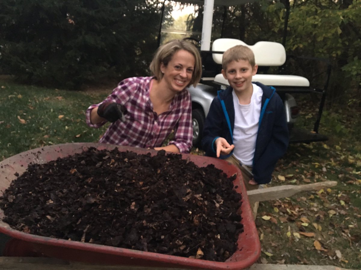 AHoneyBeeTree's tweet photo. Annual emptying of the #composter is always a fun event. Used compost for my #pollinator #garden down by the #honeybees.  #MantisTwinO https://t.co/3pdkeBWBNR