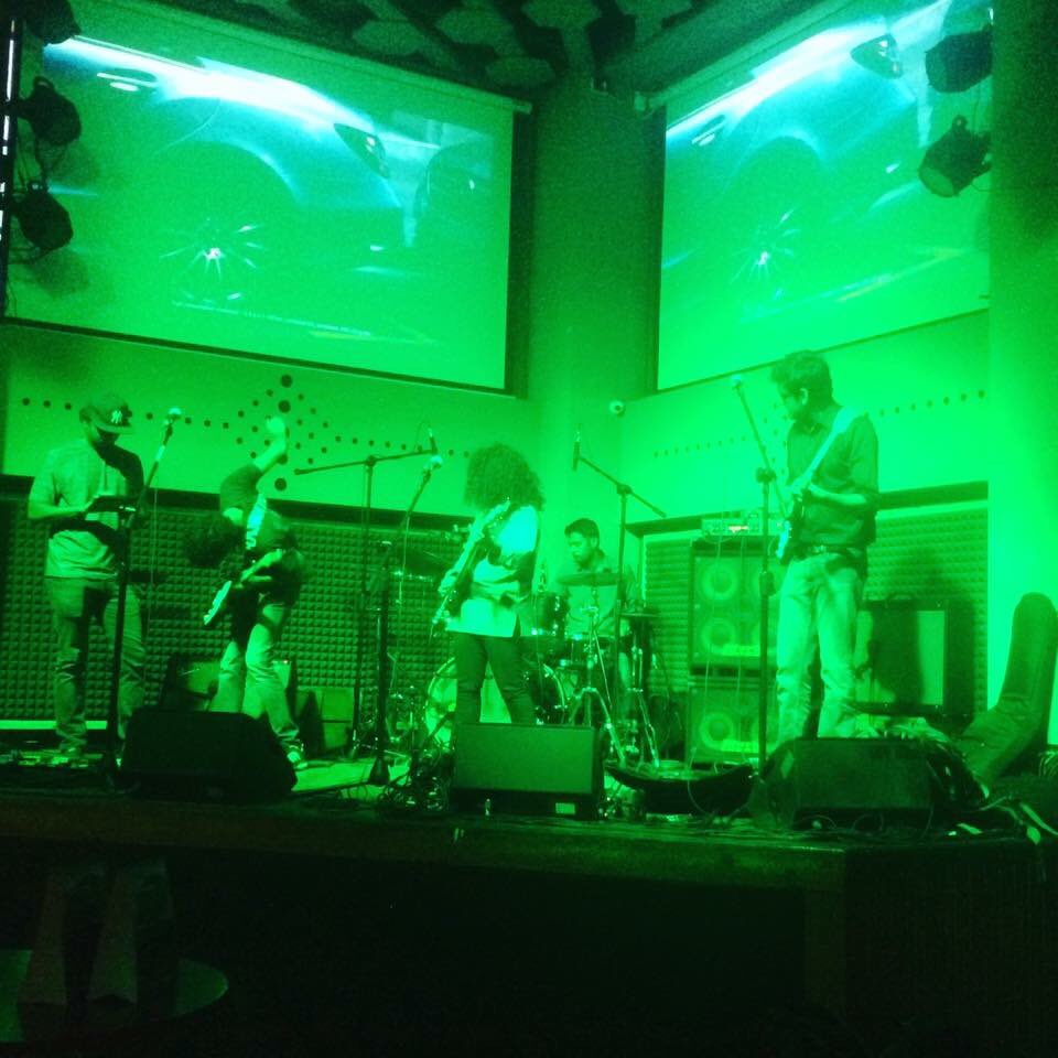 bluefrog_blr's tweet image. #Soundchecking with #OppositeSex
It's the Toto Music Awards - Night of the Nominee
See you guys nice &amp;amp;  early :) 

#Bangalore #blueFROG