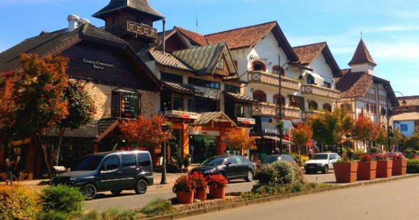 mundode_viagens's tweet photo. Confira os 10 lugares mais visitados no Brasil em 2016 #brasilferias #cidadedenatal #cidad… https://t.co/sX9VDP7CyW https://t.co/6v6Bx4OtT3