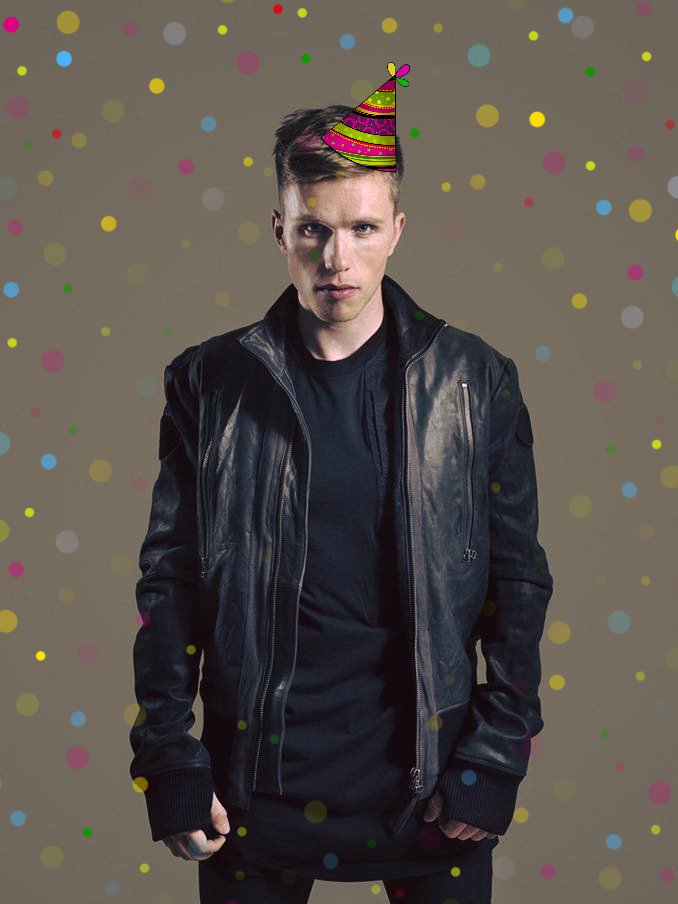 Happy birthday Nicky Romero   