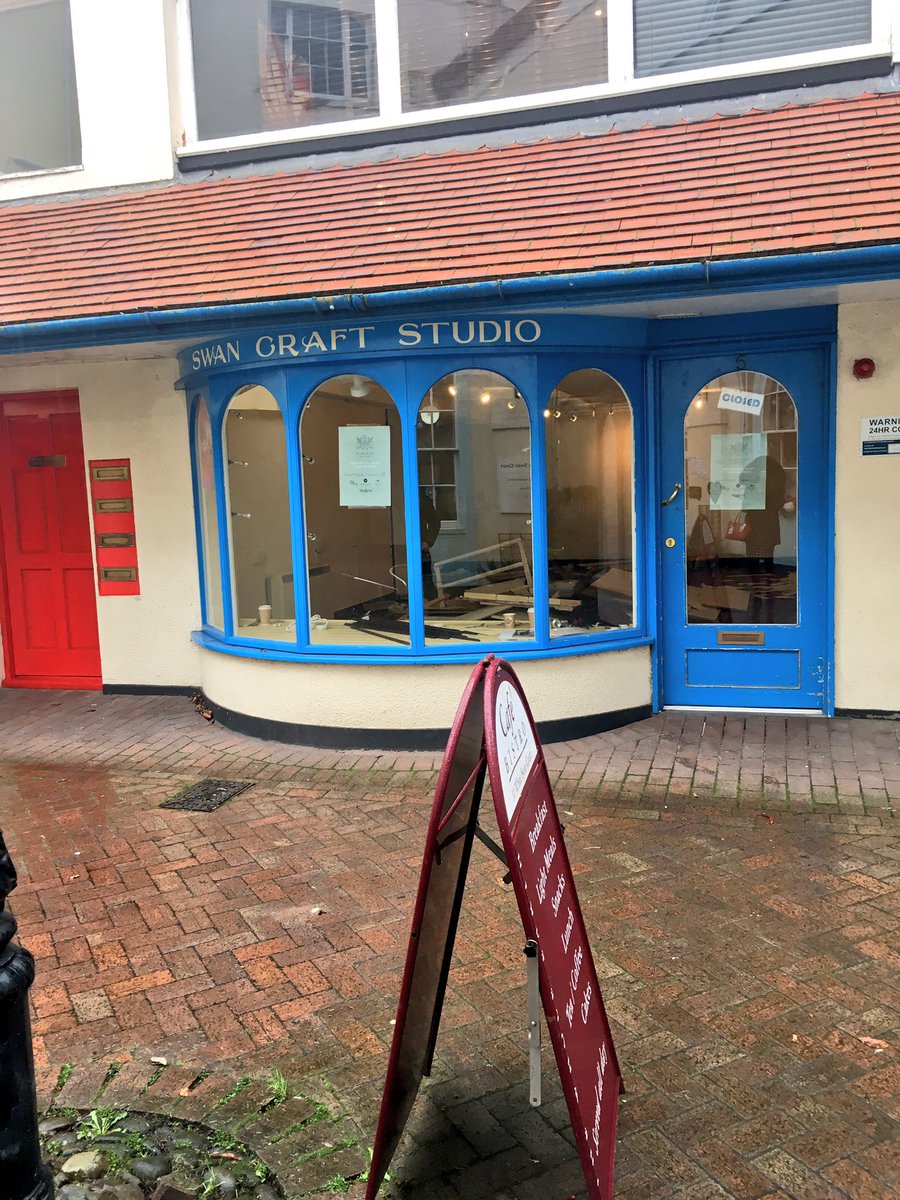 HTSurveyors's tweet photo. Whilst we were in #Monmouth we called in to see Adele who is opening a #new #bridalshop in Feb in White Swan Court #goodluck #newbusiness 👰🏼 https://t.co/lb6vNHtLBq