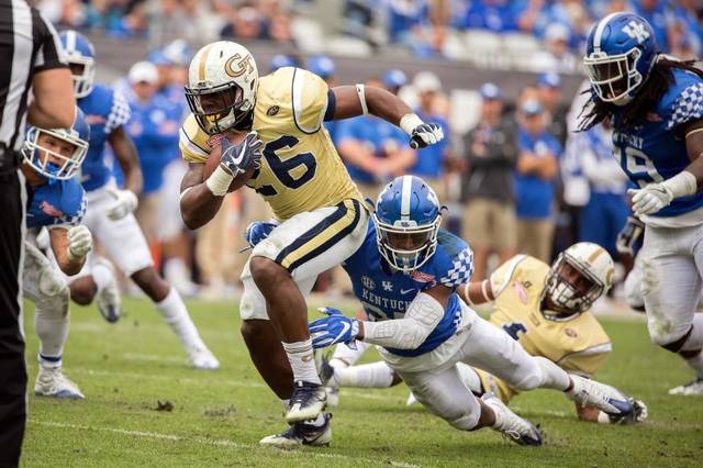 WareAthletics's tweet image. Former Gator Dedrick Mills finished fantastic Freshman season at Georgia Tech...warecountygators.net/sports/fball/2…