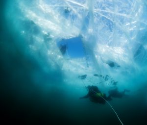 SubiniAA's tweet photo. Top Ice Diving Destinations #SubiniAA https://t.co/QGWIZitpG5 https://t.co/uKBffHyq5r